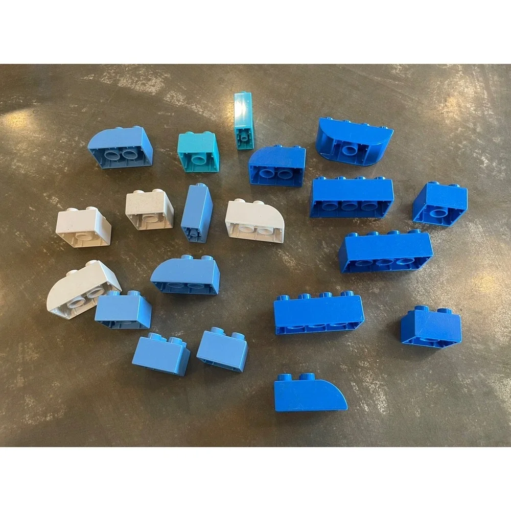 LEGO DUPLO Building Blocks Lot Blue/White Mixed Size Toy/Gift/STEM 20pcs - Picture 3 of 4